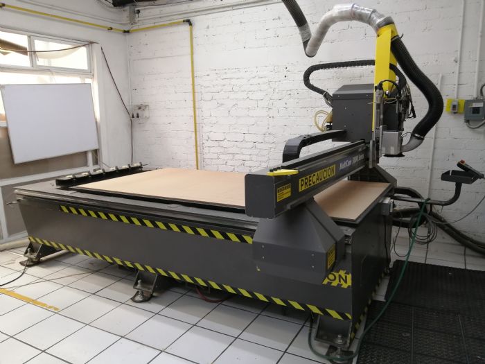 ROUTER SERIE 3000 MULTICAM